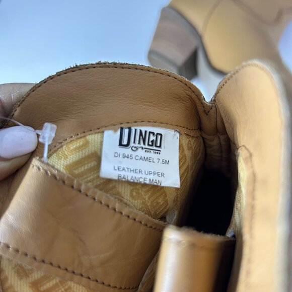 NWT Dingo Casual Let 'Er Buck Snip Toe Ankle Mid Leather Boots Women's Size 7.5‎ - Picture 9 of 14